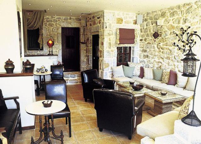 Ferienwohnung Katafigi Pírgos Dhiroú Exterior foto